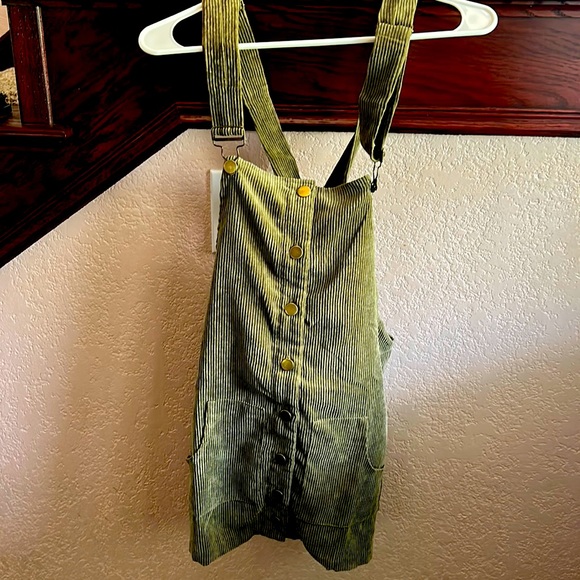 In the Beginning Dresses & Skirts - XS Green Corduroy Jumper Vintage Green Style by In The Beginning Los Angeles